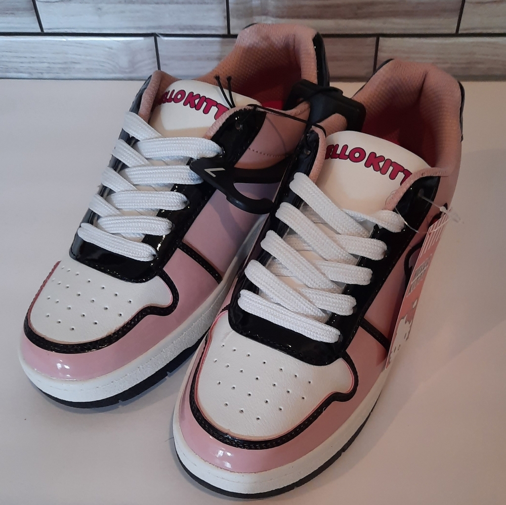 Hello Kitty Women's shoes
